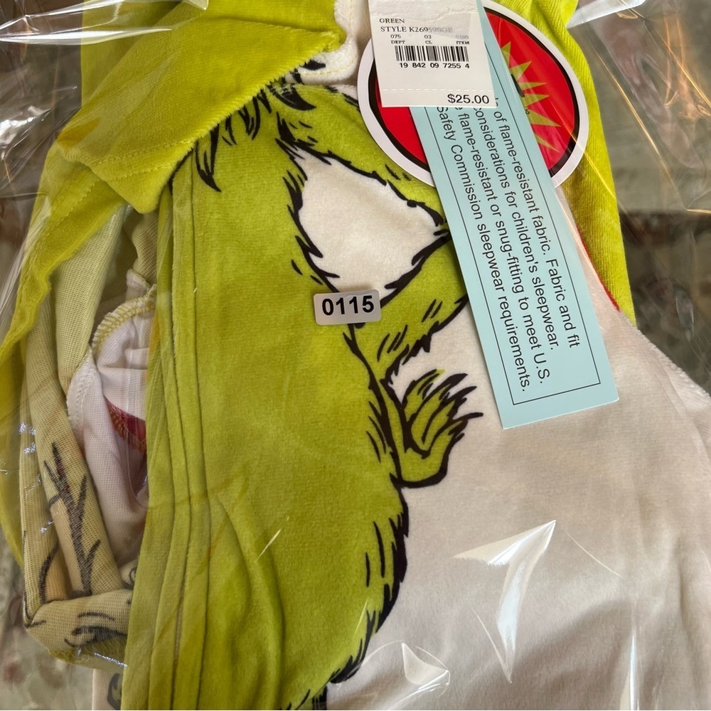 NWT Kids The Grinch Christmas Long Sleeve Union Suit- Green XS - Picture 8 of 8